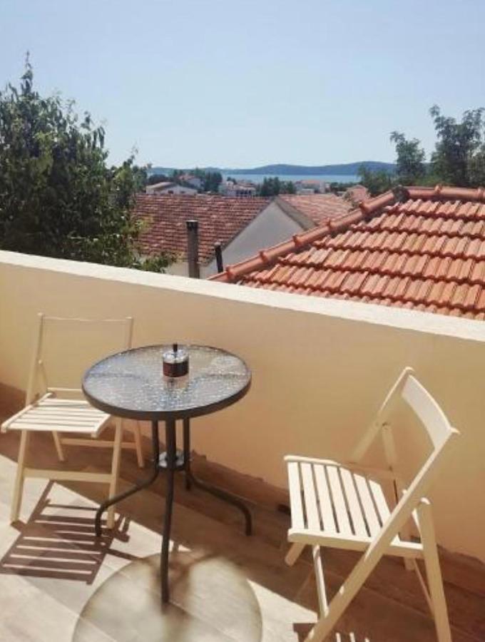 Residence Antiqua Rooms Bibinje Exterior photo